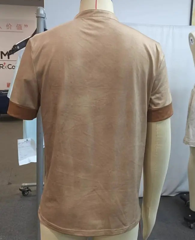 Camiseta vintage de manga corta con bloques de color