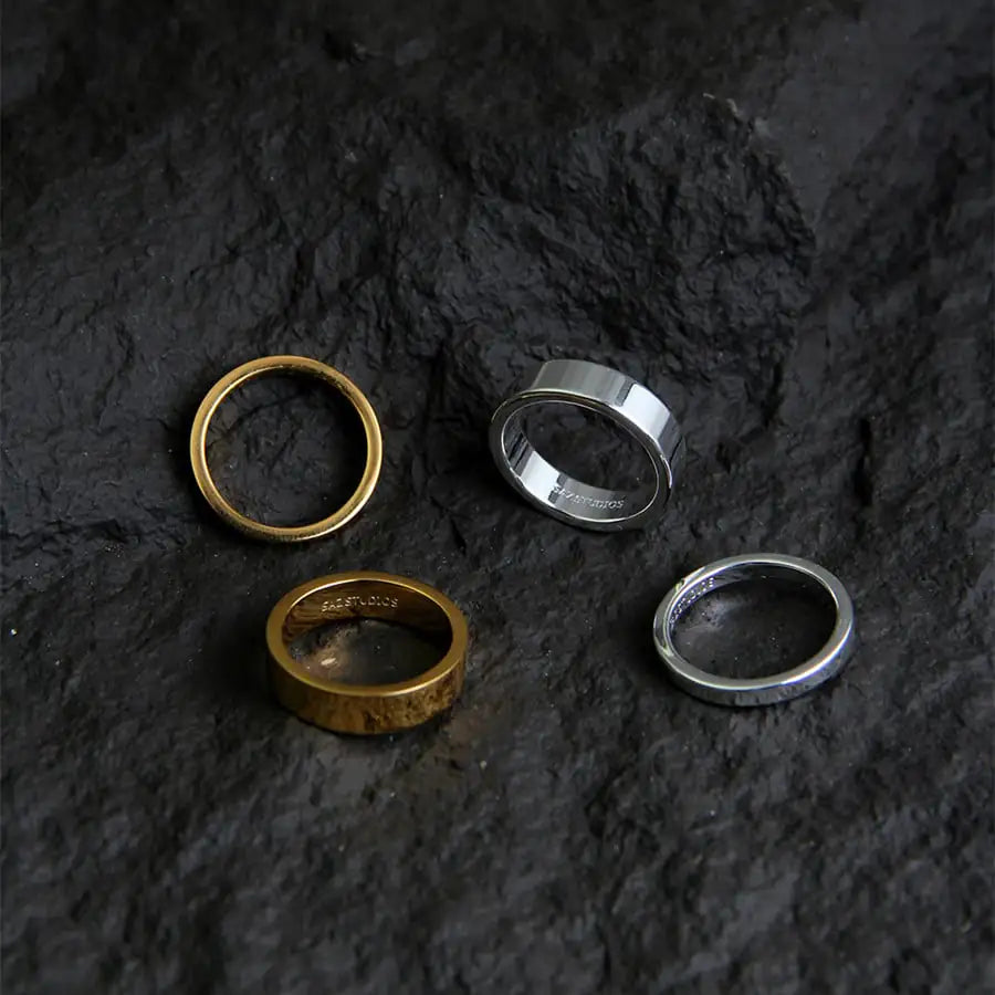 Anillos de pareja de lujo con diseño elegante