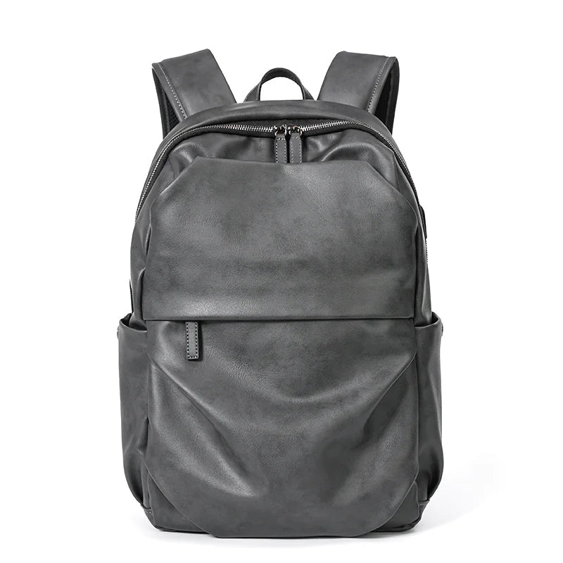 Mochila hecha de cuero