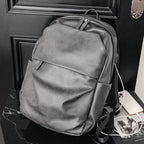 Mochila hecha de cuero