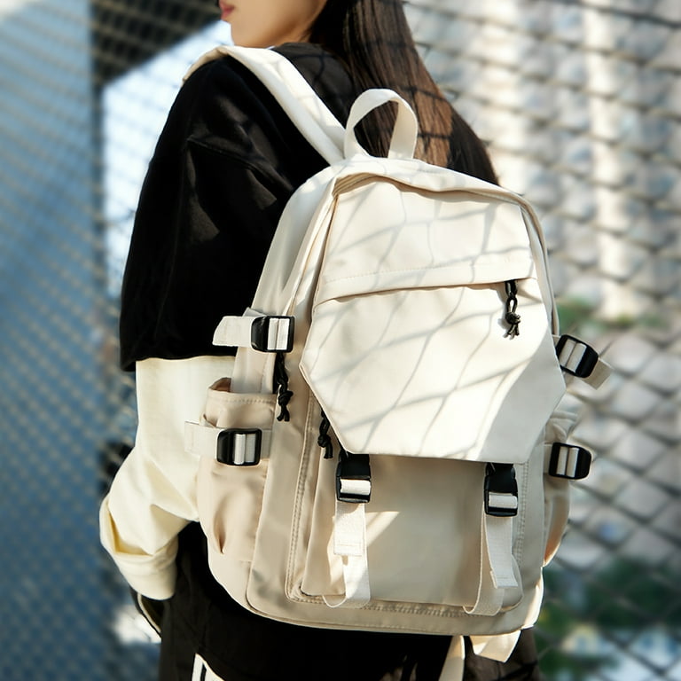 Mochila blanca compacta